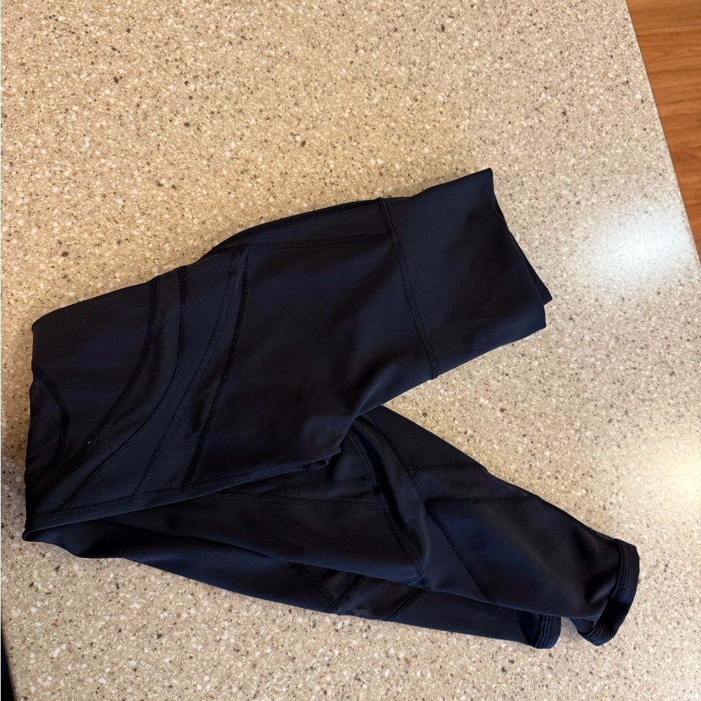 Lululemon black athletic leggings